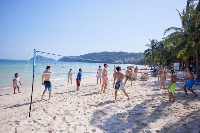 International Flights to Phu Quoc Surge in the First Half of the Year - Ảnh 1.