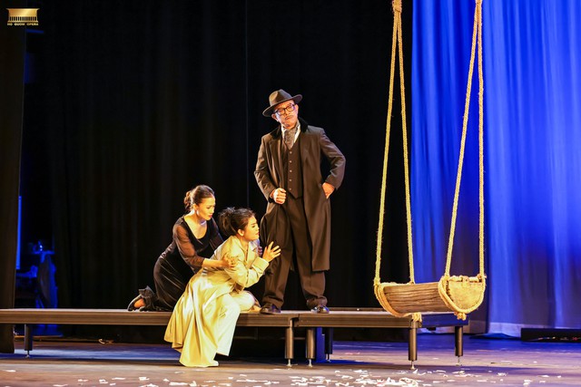 Lần đầu tiên dàn dựng trọn vẹn vở opera kinh điển “La Traviata”  - Ảnh 4.