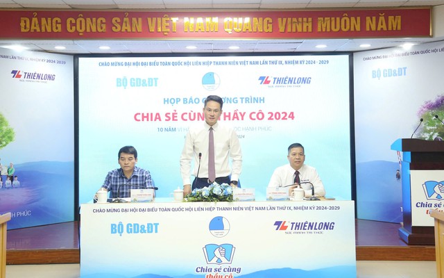 Khởi động chương trình Chia sẻ cùng thầy cô năm 2024 - Ảnh 1.