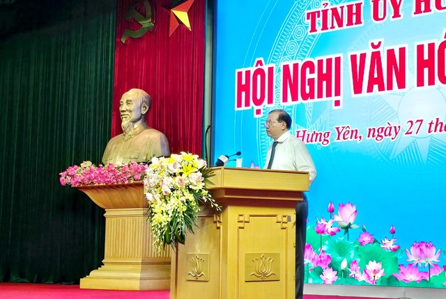 Thứ trưởng Tạ Quang Đông: Hưng Yên cần tạo bước đột phá trong phát triển văn hóa, xây dựng con người - Ảnh 1.