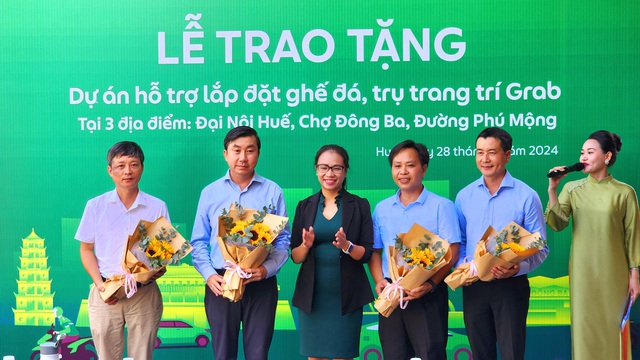 Phát triển tiện ích cộng đồng, thúc đẩy du lịch Huế với sáng kiến &quot;ghế đá Grab&quot; - Ảnh 1.