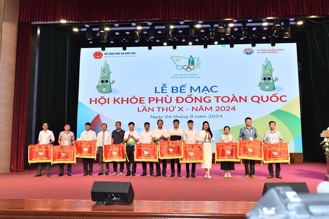 Bế mạc Hội khoẻ Phù Đổng toàn quốc lần thứ X: Trao 271 bộ huy chương cho các VĐV thi đấu xuất sắc ở 15 môn thi - Ảnh 3.