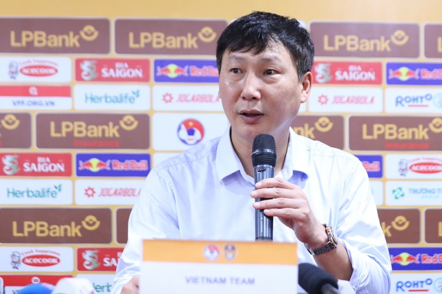 HLV Kim Sang-sik: &quot;Qua giải đấu đội sẽ có sự chuẩn bị tốt nhất cho AFF Cup&quot; - Ảnh 1.