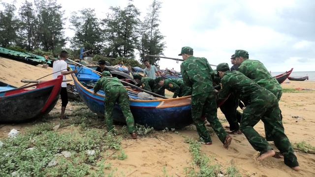 Quảng Bình: Có 164 điểm sạt lở và nguy cơ sạt lở - Ảnh 3.