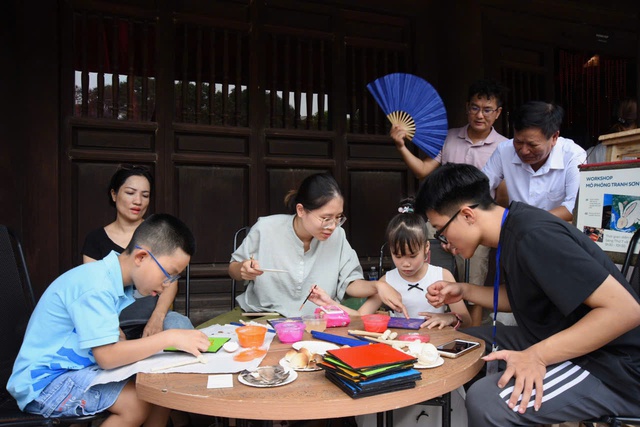 Tinh quang hội nguyệt - Tái hiện Trung thu truyền thống qua ngôn ngữ nghệ thuật - Ảnh 3.