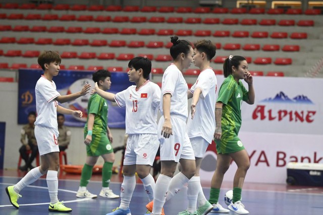 Tuyển Futsal nữ Việt Nam thắng cách biệt 21 bàn trước đối thủ Macau (Trung Quốc) - Ảnh 2.