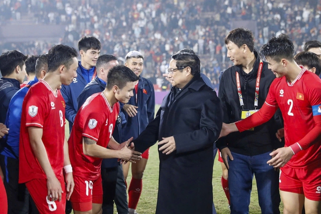 Thủ tướng Phạm Minh Chính chúc mừng Đội tuyển Việt Nam giành chức vô địch ASEAN Cup - Ảnh 1.