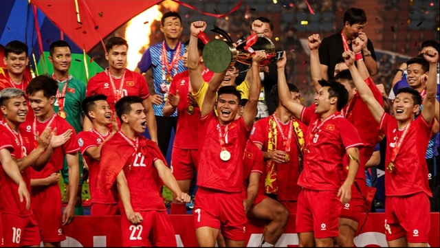 HLV Kim Sang-sik: &quot;Chức vô địch ASEAN Cup sẽ là khởi đầu cho tất cả&quot; - Ảnh 1.