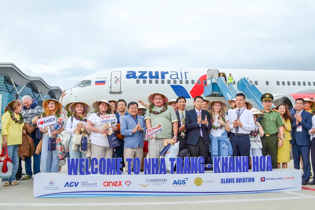 Khánh Hòa đón chuyến bay thẳng từ Nga sau 3 năm - Ảnh 1.