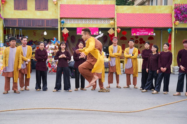 Mùa Tết “bội thu” của giới trẻ sau 58 ngày đắm chìm trong thế giới diệu kỳ của Lễ hội Xuân lớn nhất Việt Nam - Ảnh 3.