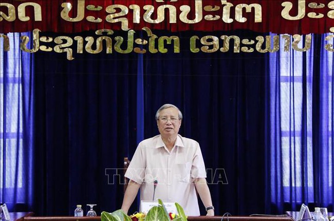 Thường trực Ban Bí thư Trần Quốc Vượng thăm và làm việc tại tỉnh Vientiane - Ảnh 1.