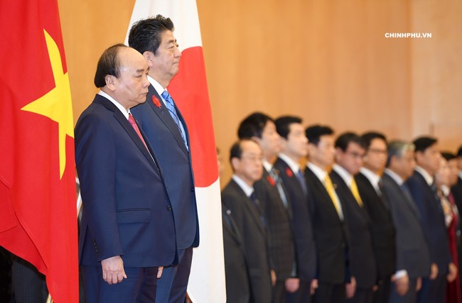 Lễ đón Thủ tướng Nguyễn Xuân Phúc thăm Nhật Bản - Ảnh 1.