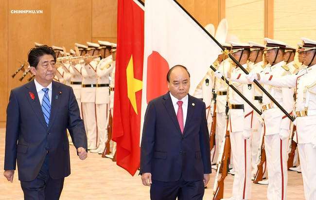 Lễ đón Thủ tướng Nguyễn Xuân Phúc thăm Nhật Bản - Ảnh 3.