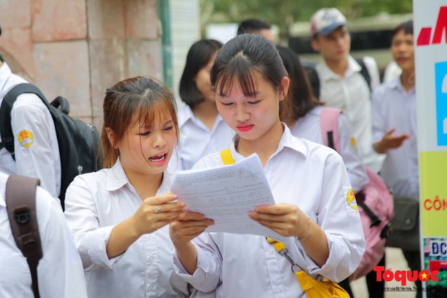 Hà Nội sớm công bố đề minh họa 4 môn thi Kỳ thi tuyển sinh lớp 10 - Ảnh 1.