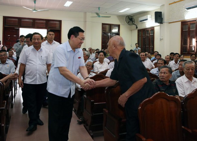 Phó Thủ tướng Vương Đình Huệ tiếp xúc cử tri tỉnh Hà Tĩnh - Ảnh 3.