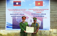 Khánh thành trụ sở làm việc cho Công an bản biên giới nước bạn Lào