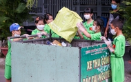 Theo chân “biệt đội nhí” đẩy xe tự chế đi "xin" rác tài nguyên ở Đà Nẵng