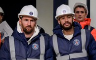 Tạm nghỉ đá bóng, dàn sao PSG mặc đồ công nhân xây dựng thăm công trình 300 triệu euro