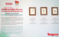 Học sinh Thủ đô hào hứng với triển lãm tương tác "Những trận đánh nổi tiếng, những vị tướng tài danh"