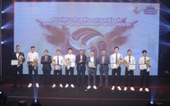 V.League Awards 2023/24: Ngôi sao CLB Nam Định giành hat-trick giải thưởng