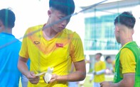 Khuất Văn Khang, Văn Trường tranh thủ nạp năng lượng, U19 Việt Nam tập buổi cuối trước khi đi Indonesia
