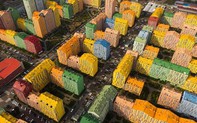 Thị trấn Lego siêu độc lạ sặc sỡ sắc màu, bước vào có cảm giác lạc vào thế giới đồ chơi khổng lồ 