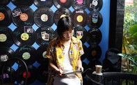 "Không gì ngoài cơn mưa" bàn luận về văn học gen Z