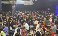 TP.HCM: Cảnh sát đưa hơn 400 người trong club đi kiểm tra ma tuý 
