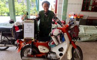 Câu chuyện vẽ tranh Mẹ Việt Nam anh hùng của họa sĩ Đặng Ái Việt lên báo quốc tế