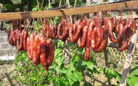 Du lịch Hà Giang tháng 6 mùa nước đổ nhớ mua những món đặc sản đậm hương vị núi rừng về làm quà