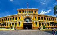 Khách Tây choáng ngợp trước kiến trúc Bưu điện TP Hồ Chí Minh: Như đang rời khỏi châu Á sang châu Âu