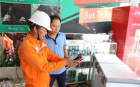 Điện lực đổi thời gian ghi chỉ số công tơ, khách hàng có bị thiệt hại?