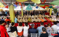 Màn thi đấu gay cấn tại lễ hội thi thả diều 'ngàn năm tuổi' ở làng Bá Dương Nội