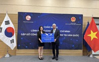 Lãnh đạo TP.HCM gặp gỡ, giao lưu và trao tặng tủ sách tiếng Việt cho cộng đồng người Việt Nam tại Hàn Quốc