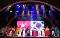 Chùm ảnh: Chương trình nghệ thuật "Mời bạn đến Việt Nam quê hương tôi" tại Seoul, Hàn Quốc