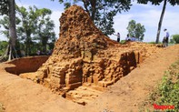 Thống nhất chủ trương tiếp tục mở rộng diện tích khai quật khảo cổ di tích Tháp đôi Liễu Cốc
