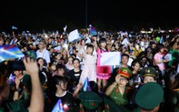 Hàng nghìn người tham dự đêm khai mạc Lễ hội Vì Hòa bình