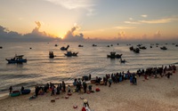 Phiên chợ trước bình minh...