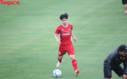 Đội tuyển Việt Nam ngược dòng đánh bại Seoul FC, Công Phượng trở thành ngôi sao sáng