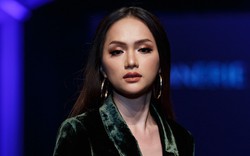 Hoa hậu Hương Giang gợi cảm và đẹp hút hồn trên sàn diễn thời trang 