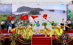 Ấn tượng Ngày hội cam Phù Yên lần đầu được tổ chức tại Sơn La