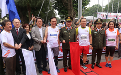 Hơn 1.000 “vận động viên” của Việt Nam – Nhật Bản tham dự Giải chạy tiếp sức Kizuna Ekiden 2018