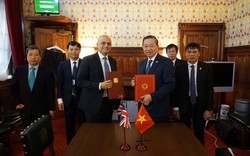 Việt Nam -  Liên hiệp Vương quốc Anh và Bắc Ai-len tăng cường hợp tác phòng, chống mua bán người