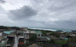19h tối nay, bão số 9 Usagi sẽ nằm trên vùng biển các tỉnh từ Bình Thuận đến Bến Tre, cảnh báo mưa rất to