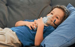 Mùa đông, nguy cơ phát bệnh về đường hô hấp ở trẻ gia tăng, mẹ phải làm sao?