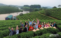 Đoàn Famtrip Đông Bắc Thái Lan khảo sát du lịch tại 3 tỉnh Bắc Trung bộ