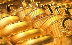 Chuyên gia dự báo giá vàng, USD cuối năm
