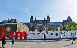 6.000 lượt selfie mỗi ngày khiến biểu tượng nổi tiếng “I amsterdam” bị dỡ bỏ