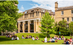 Nóng từ Đại học Oxford: Bất ngờ nghiêm cấm nhận tài trợ từ tập đoàn Huawei