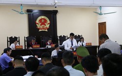 Nhiều tình tiết mới khiến phiên tòa xử gian lận thi cử Hà Giang phải kéo dài thêm 2 ngày